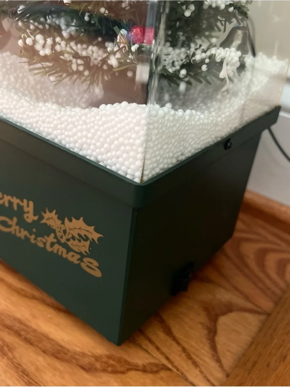 Vtg Snow Globe Snowing Christmas Decoration Snowing Christmas Tree 16